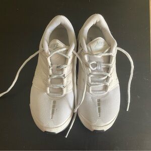 Nike Shok White Shoes (8.5)